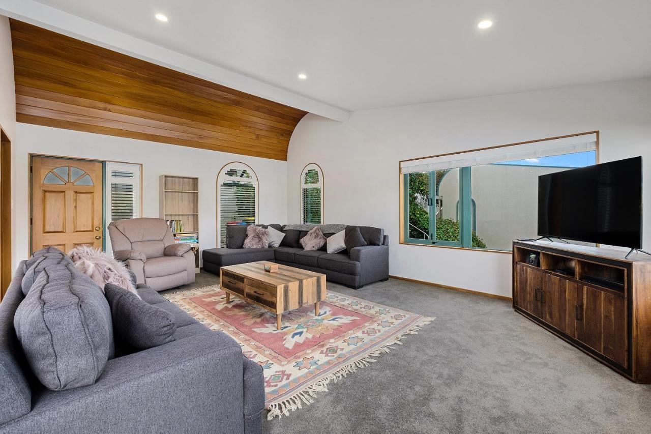 Huge Lakefront Delight - Queenstown Holiday Home Buitenkant foto