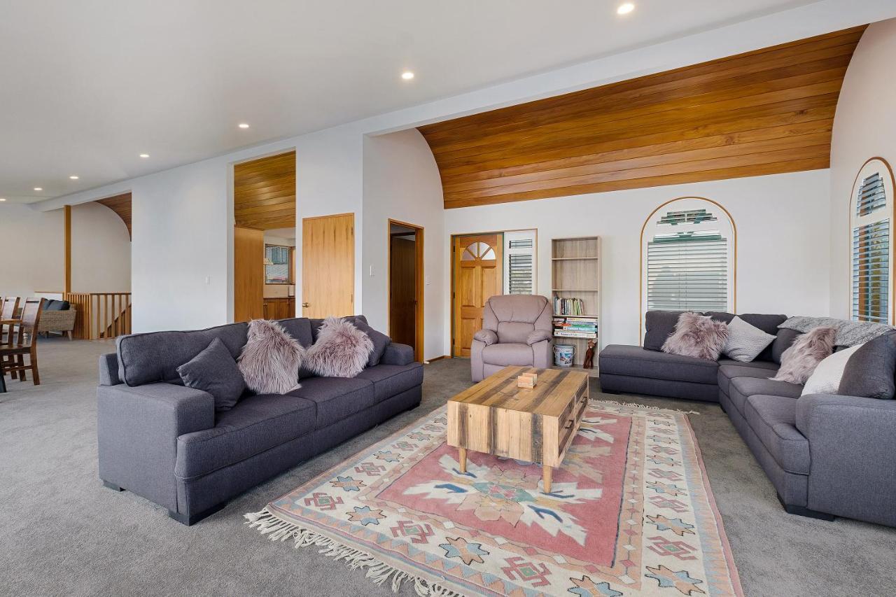 Huge Lakefront Delight - Queenstown Holiday Home Buitenkant foto